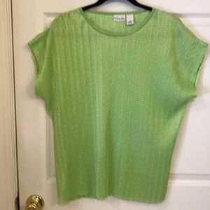 Women’s lime green top